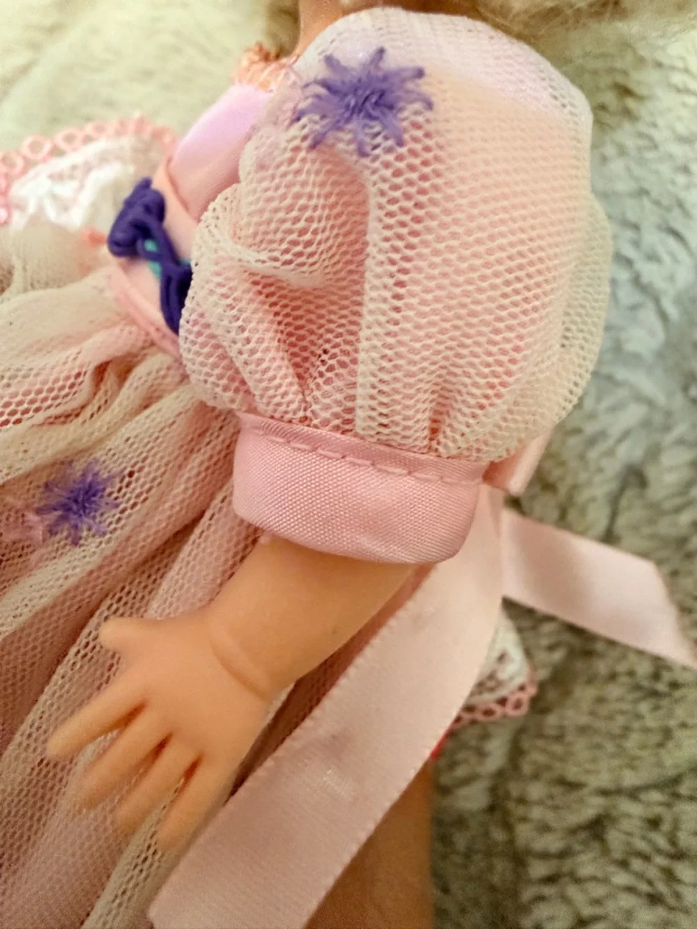 Vintage Beautiful collector Pink Madame Alexander 8